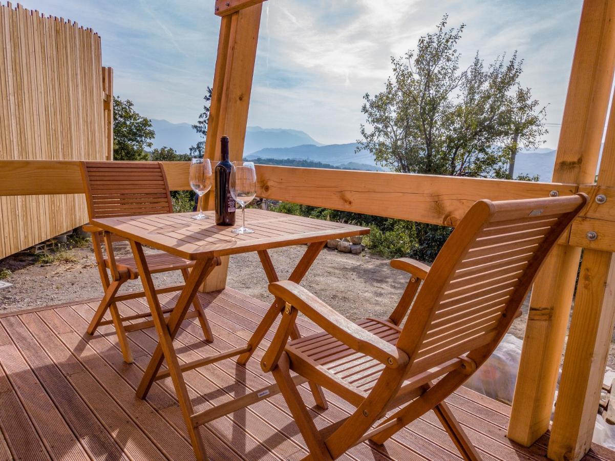 Apartamento Panorama Glamping Vipavska Dolina Dobravlje Exterior foto