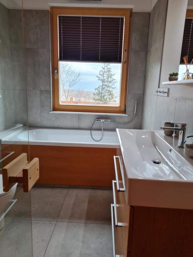 Apartamento Panorama Glamping Vipavska Dolina Dobravlje Exterior foto