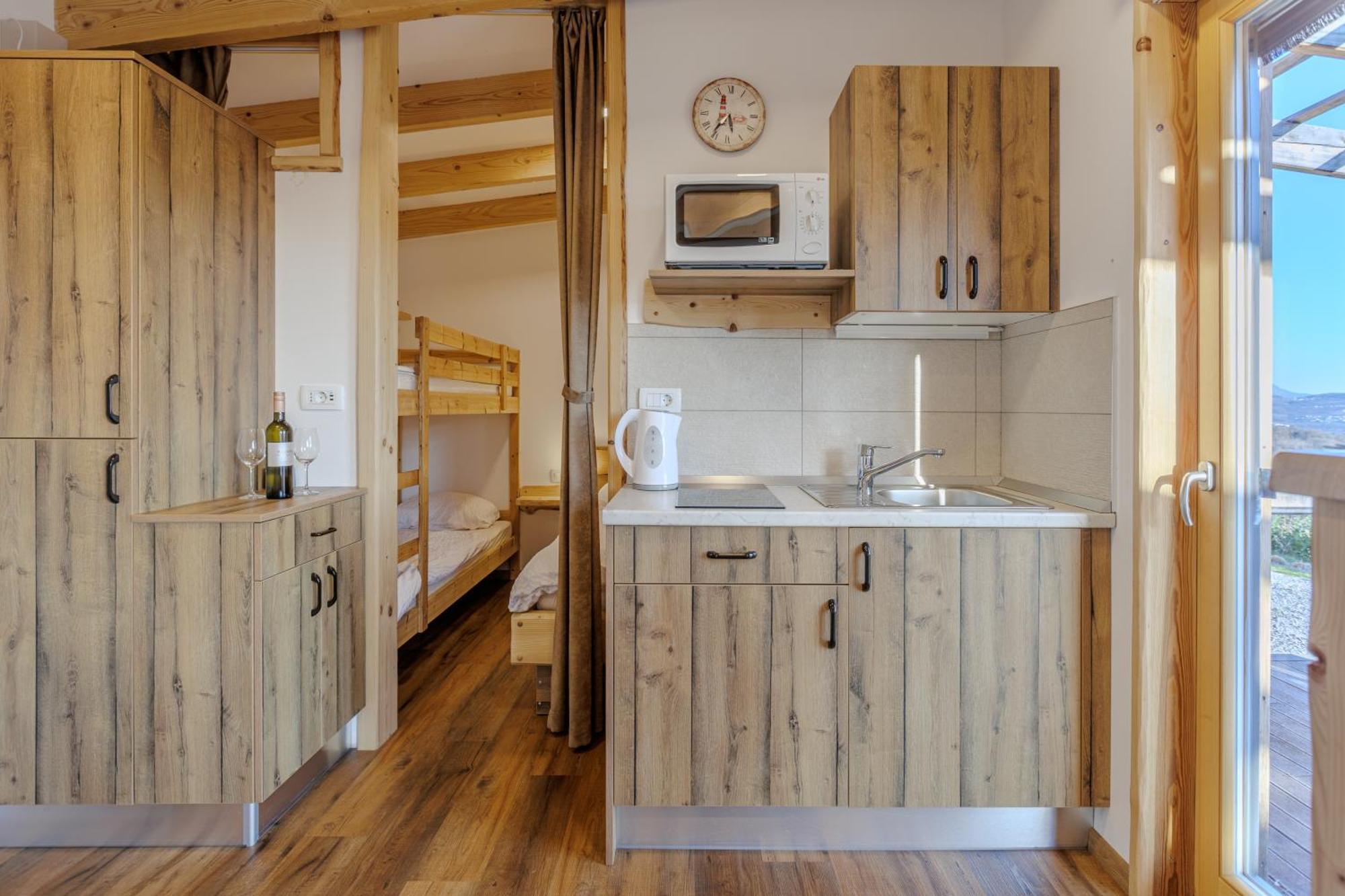 Apartamento Panorama Glamping Vipavska Dolina Dobravlje Exterior foto